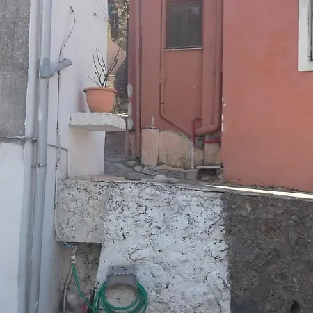 Evdokia House Apartment *
